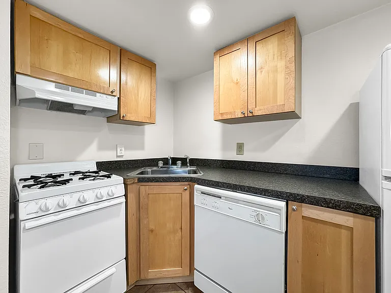 137 Dotson Dr #101 — Photo 6