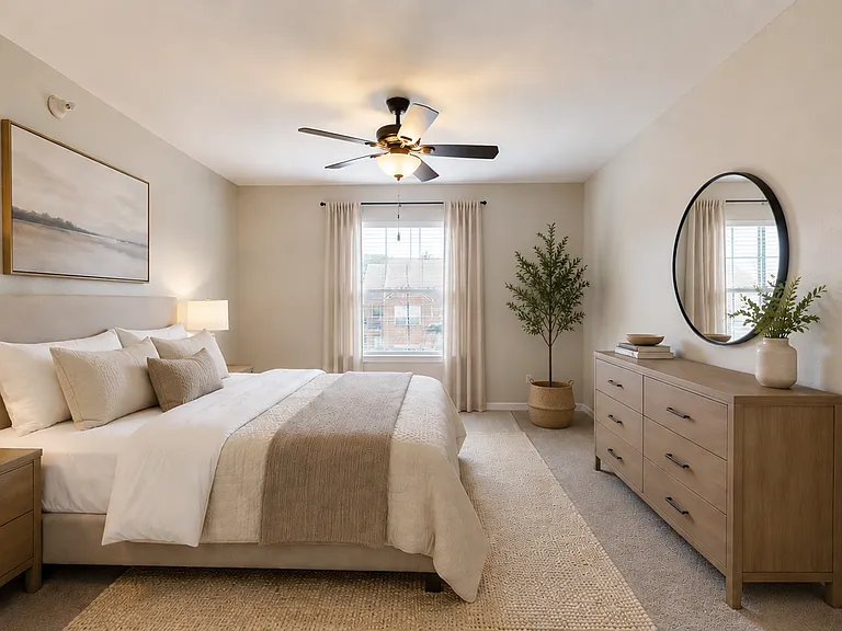Pinebrook Apartments — Photo 6