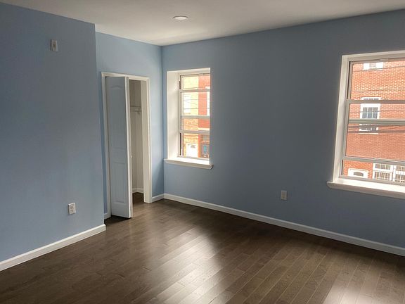 4th image of 547 N 10th St Floor 2