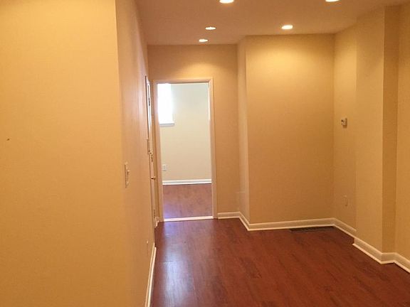 4th image of 1541 S 13th St #1FF