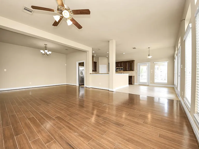 5315 Troutline Ln — Photo 11