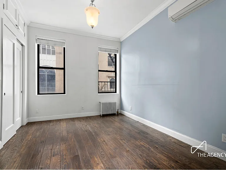 241 Bleecker St #1 — Photo 2