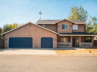 8042 Quartz Ln, Smartsville, CA 95977