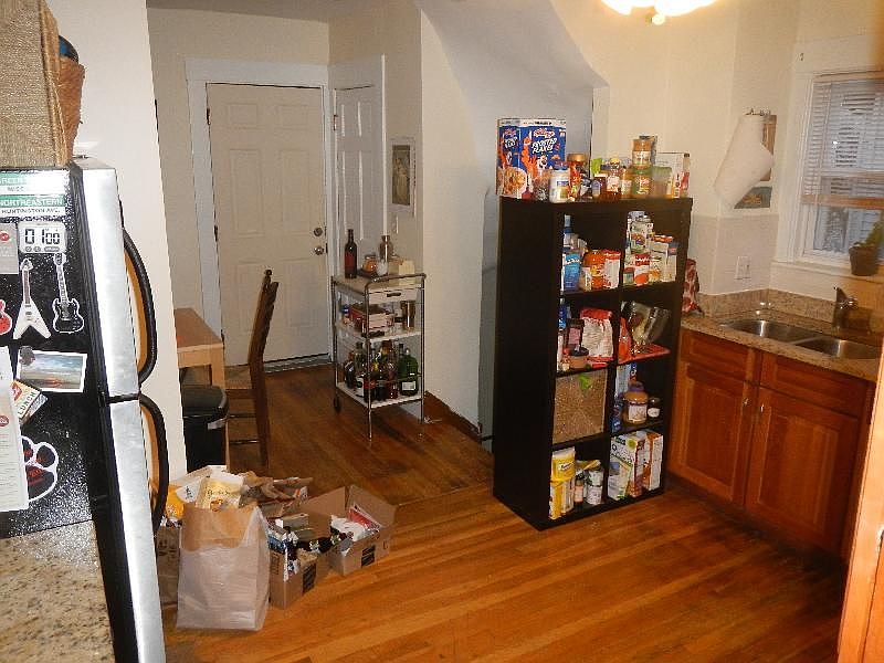 2nd image of 24 Stockwell St #10R