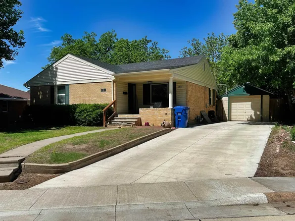 1905 Lincoln Dr, Hays, KS 67601