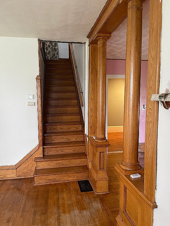 579 N 3973rd Rd, Mendota, IL 61342 Zillow