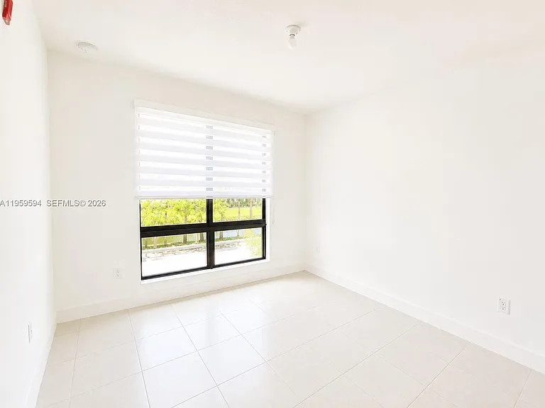 8001 NW 41st St #F-206 — Photo 15