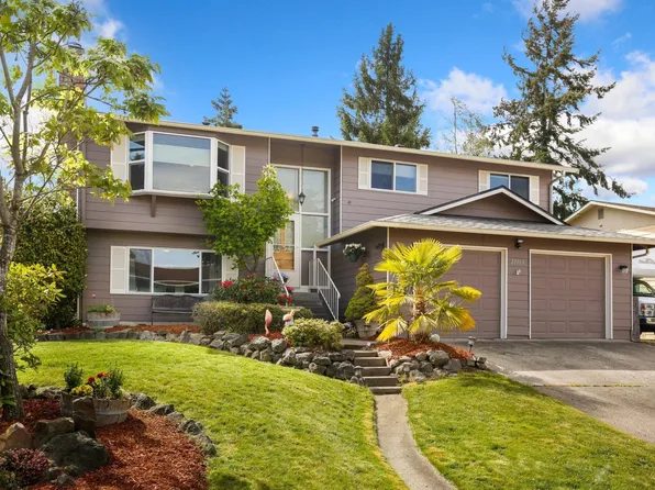 27503 13th Ave S, Des Moines, WA 98198