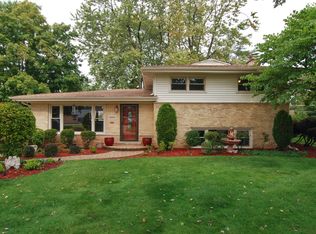 8018 W Courtland Ave, Norridge, IL 60706