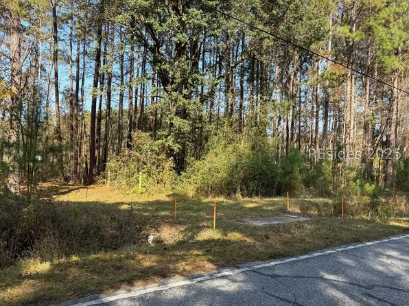 7062 W Main St, Ridgeland, SC 29936