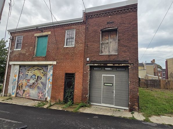 1003 Booth St
