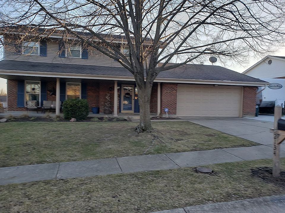 1st image of 2134 Sherwood Forest Dr