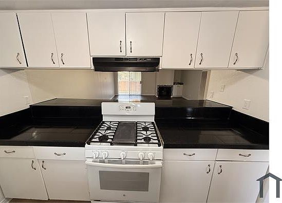 5th image of 1625 E Florida St APT 3