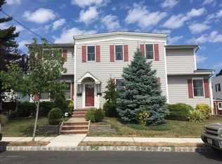330 3rd St, Carlstadt, NJ 07072