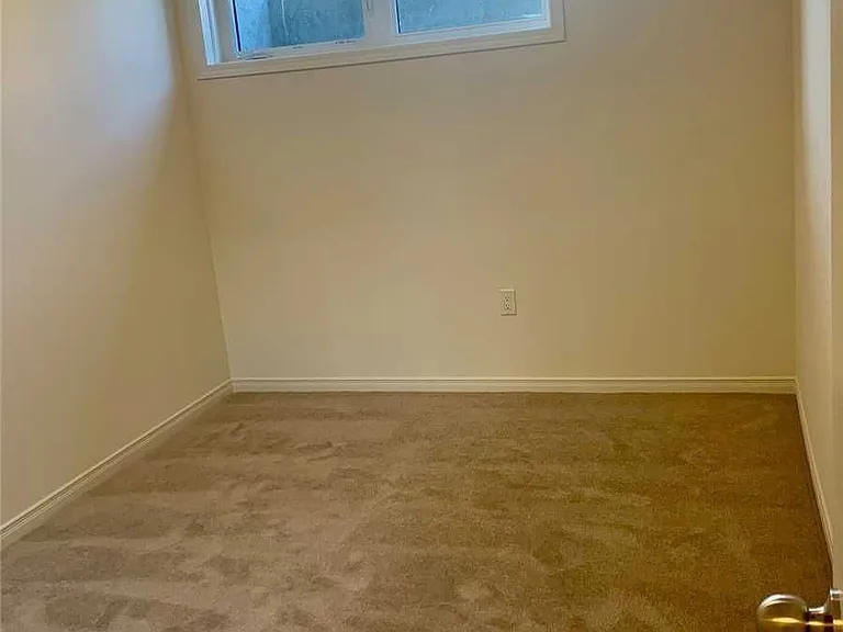 8835 Sheppard Ave E — Photo 7