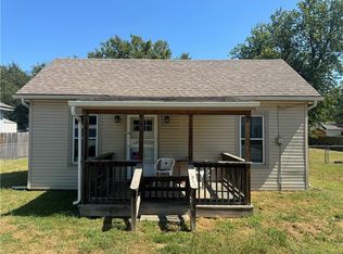 619 NW Thieme St, Grain Valley, MO 64029
