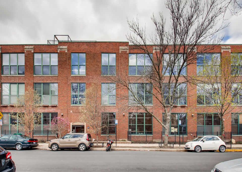 1st image of 2650 W Belden Ave APT 103
