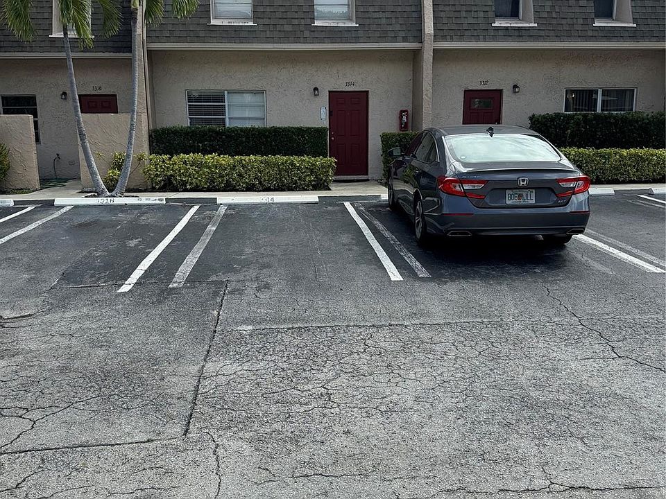 1st image of 3314 Mallard Close #77