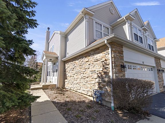 2nd image of 46 Kelsey Ct