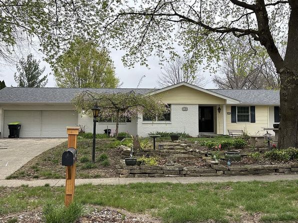 3104 Valley Brook Dr