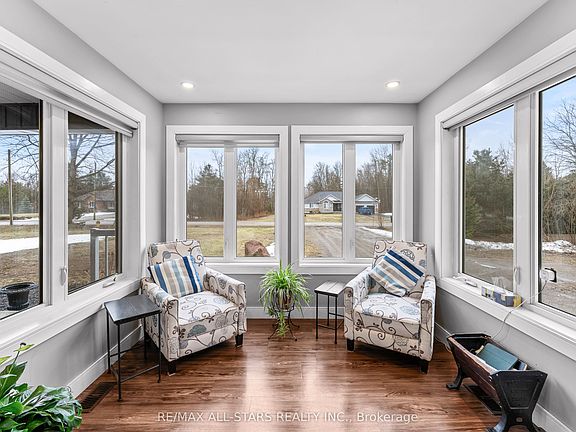 5th image of 160 Canning Factory Rd