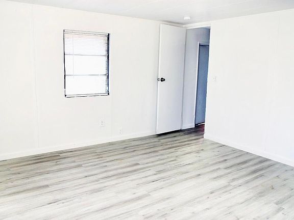 4th image of 4405 Oneal St #3