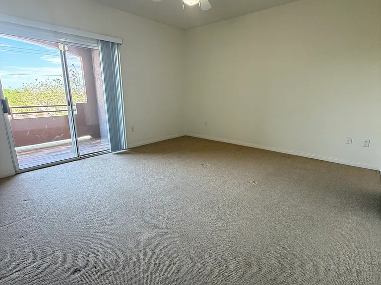 830 Carnegie St #1023 — Photo 12