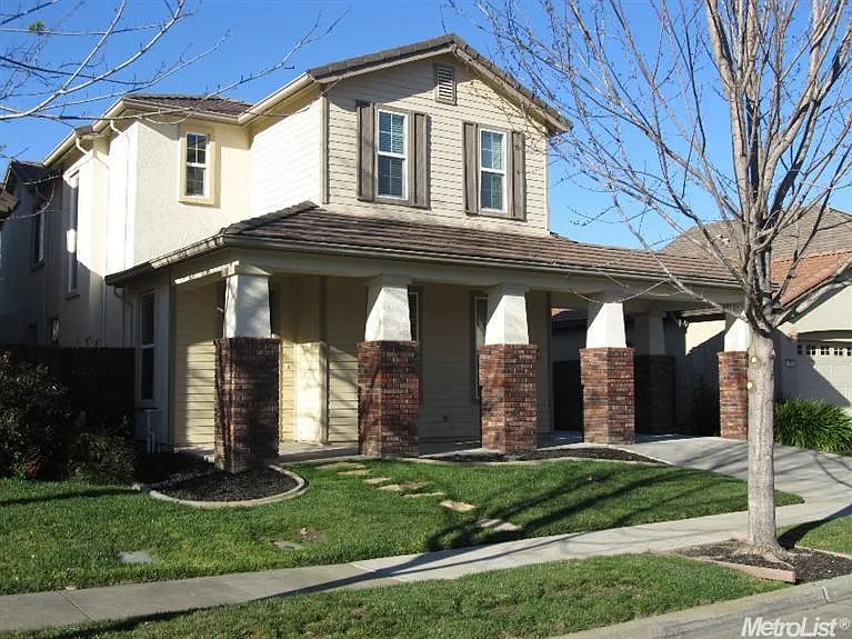1232 Berry Creek Rd — Photo 2