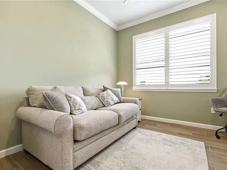 4864 Overton Cir — Photo 10