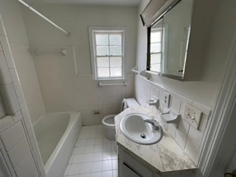 1509 Harbor View Rd #B — Photo 12