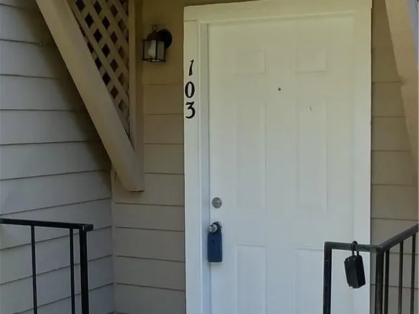 5616 Emerald Forest Dr APT 103, Austin, TX 78745