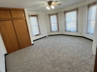 1115 McClellan St #1, Tama, IA 52339