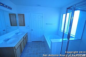 2nd image of 11010 Hillsdale Loop
