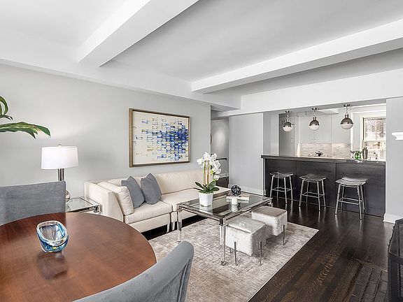 2nd image of 400 E 52nd St APT 15D