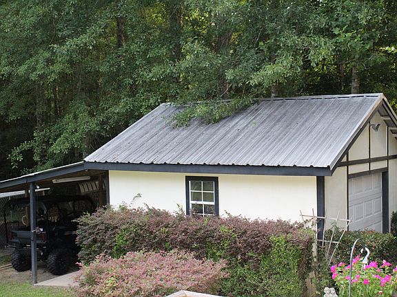 16x16 shop w/ lean to
