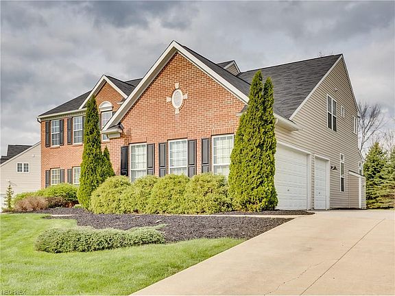 5th image of 4879 Shining Willow Blvd