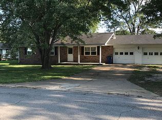 1108 Bluebird Ln, Mountain Home, AR 72653
