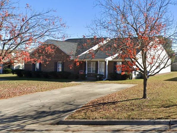 3821 Starship Ln NW #B