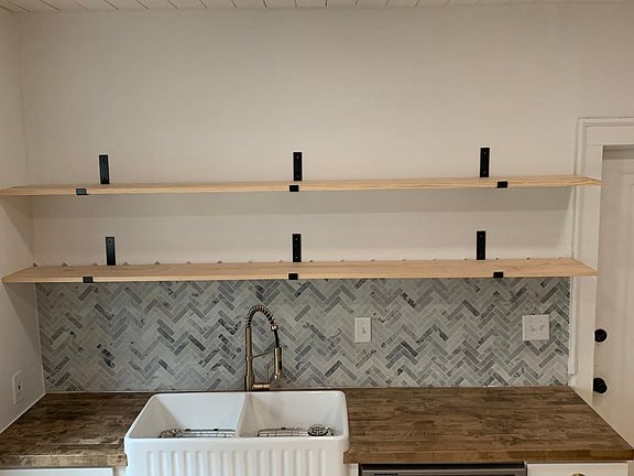 3rd image of 2176 Wascana Ave #1