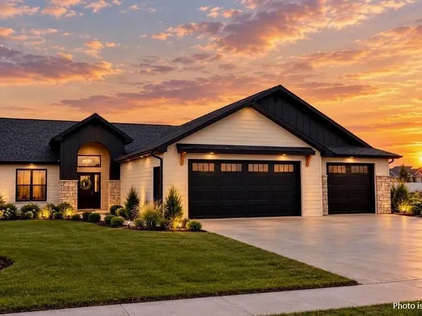 4420 Marsh Hawk Dr, Bismarck, ND 58503
