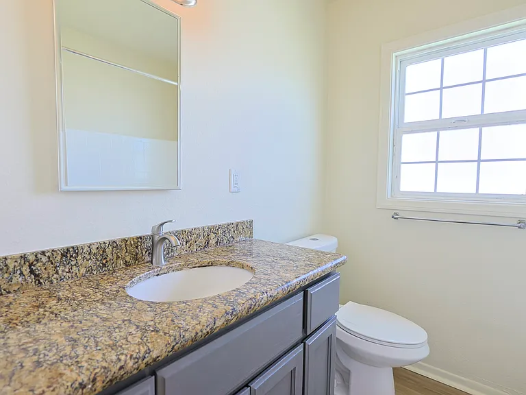 1113 S Pine Dr — Photo 11