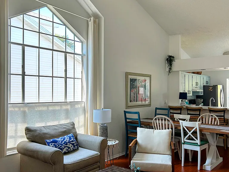177 Sun Isle Cir — Photo 4