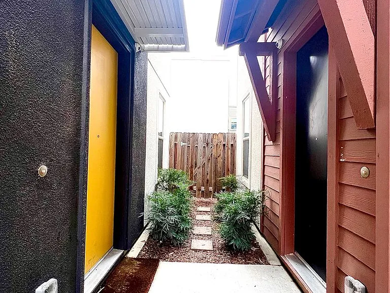 333 Crate Ave — Photo 3