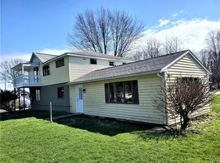 1136 Walnut Grove Rd, Chittenango, NY 13037