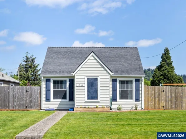 1531 Franklin St, Lebanon, OR 97355