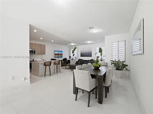 13630 SW 158th Ave — Photo 18