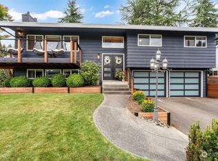 1134 Magnolia Dr, Fircrest, WA 98466