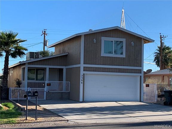 2nd image of 2386 Castle Rock Cir