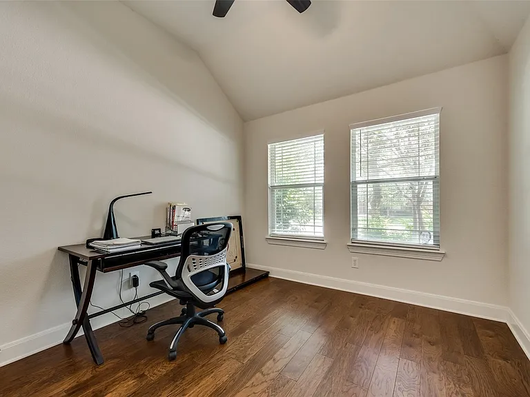 14574 Daneway Dr — Photo 11