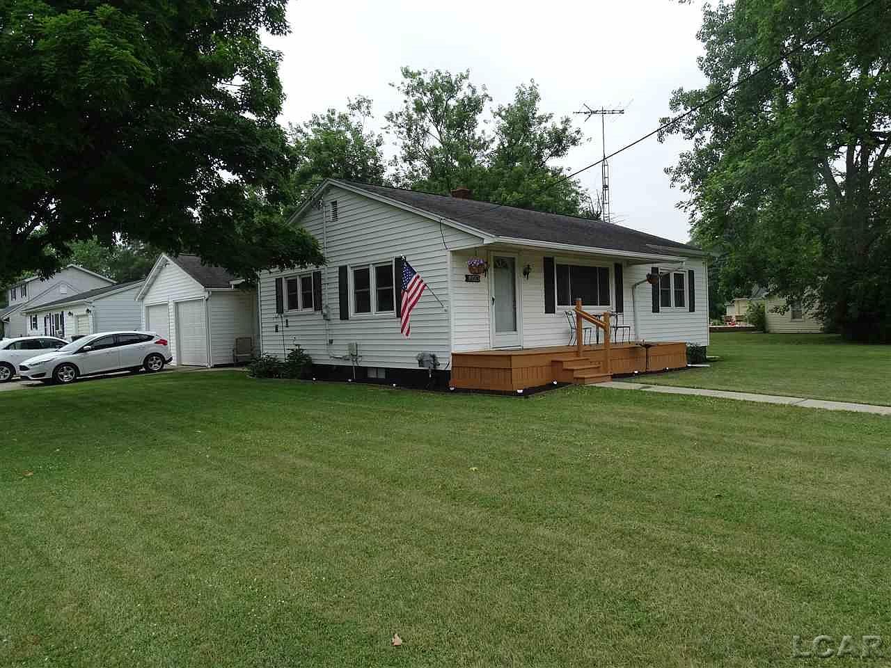 1100 Sunset Dr, Tecumseh, MI 49286 Zillow